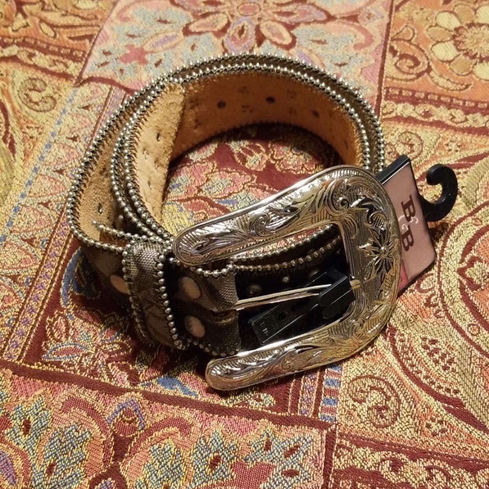 B&B leather belt